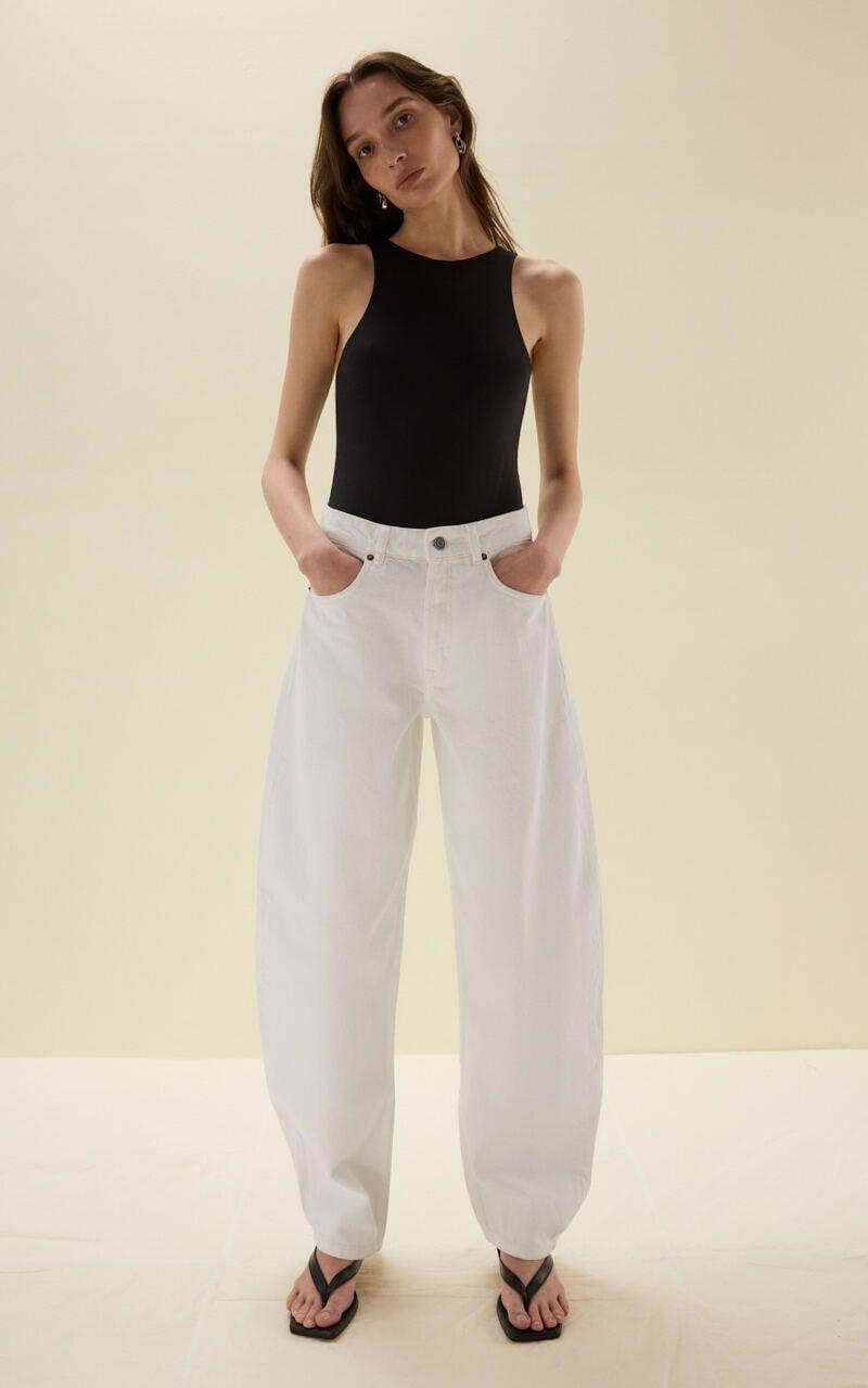 Mid Rise BALLOON Jeans