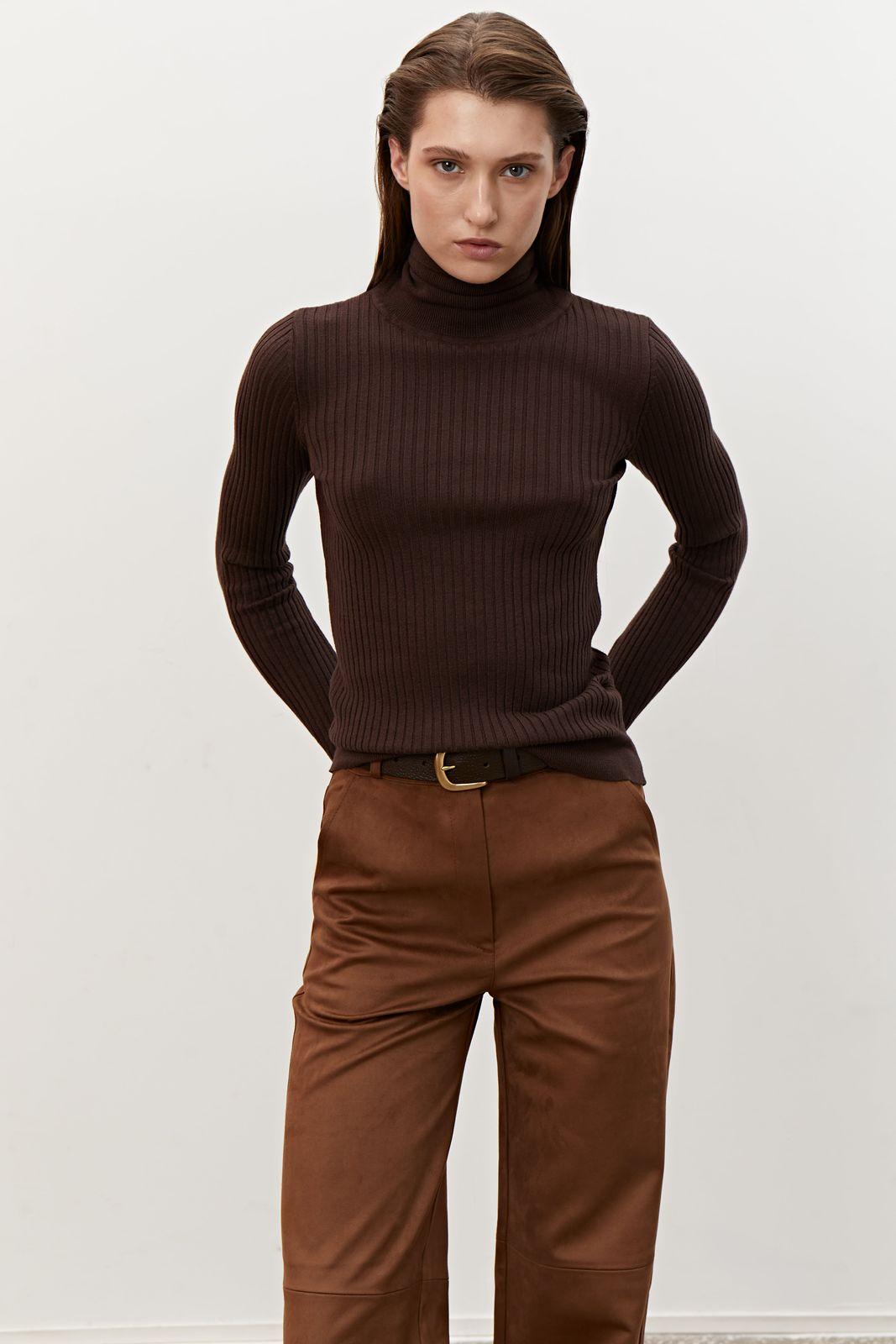 Turtleneck with Finger Cutout