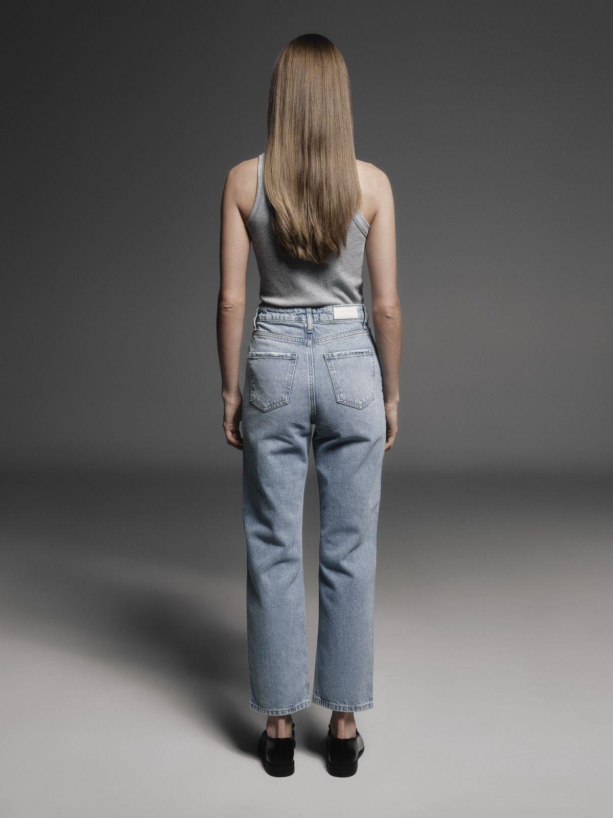 Cropped Length Jeans BASIC