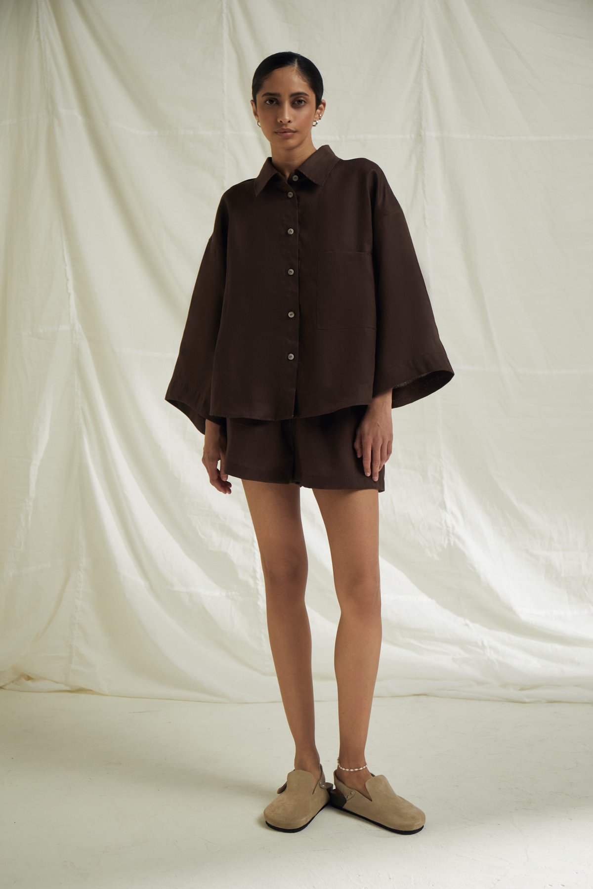 Shaped Hem Shirt with Short Sleeves