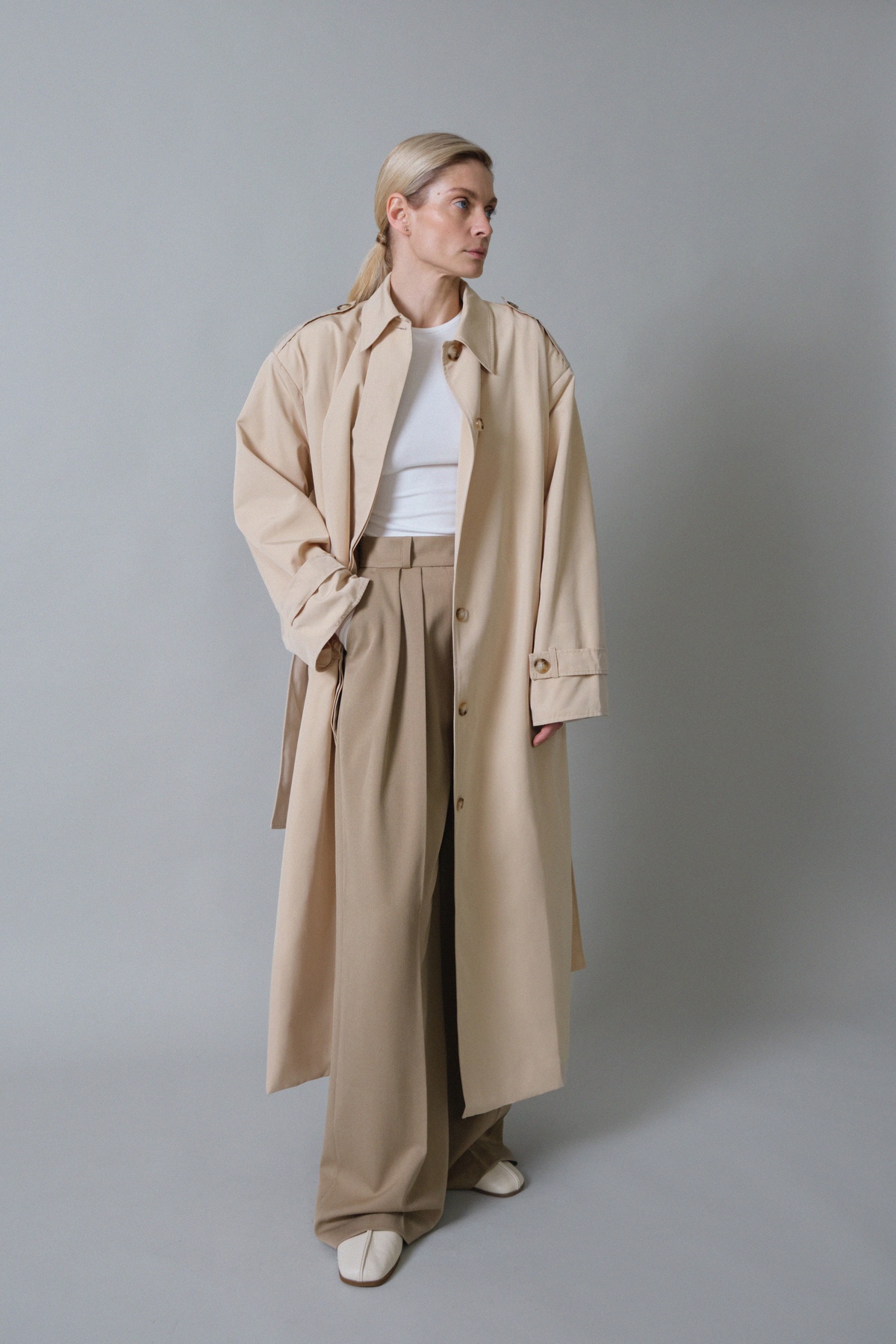 Vintage Style Trench Coat with Shoulder Pads