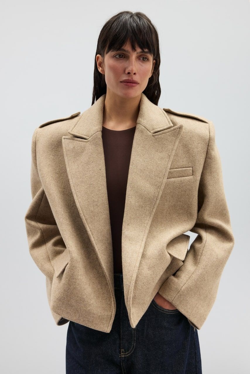 ARISS Cropped Woolen Coat