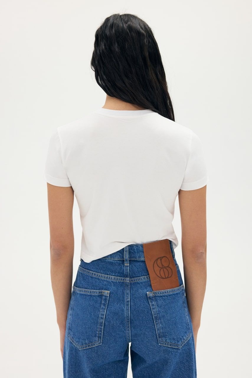 THE LOGO Cropped T-shirt