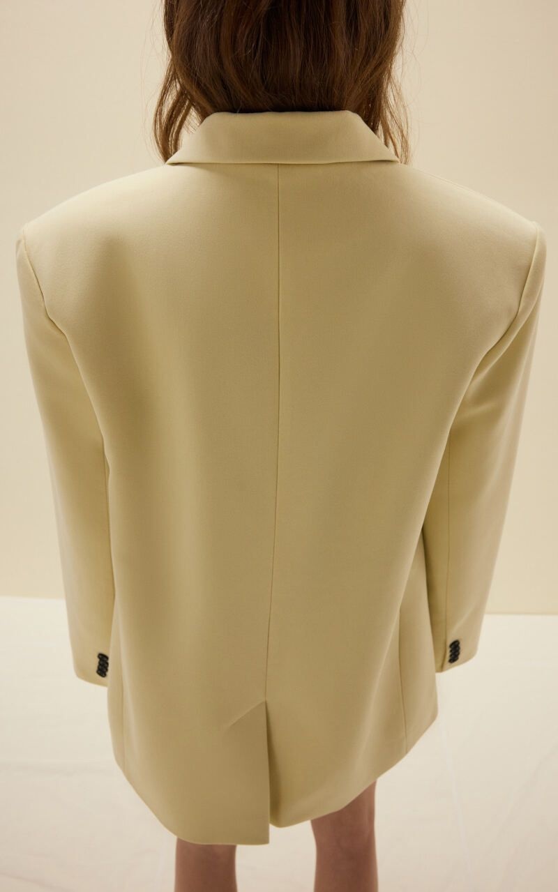 VINTAGE Straight-cut Three-button Blazer