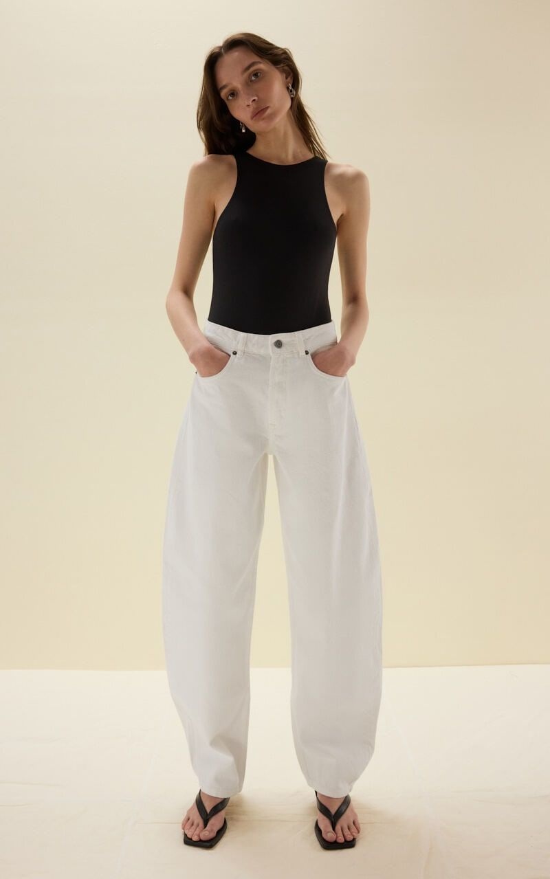 Mid Rise BALLOON Jeans