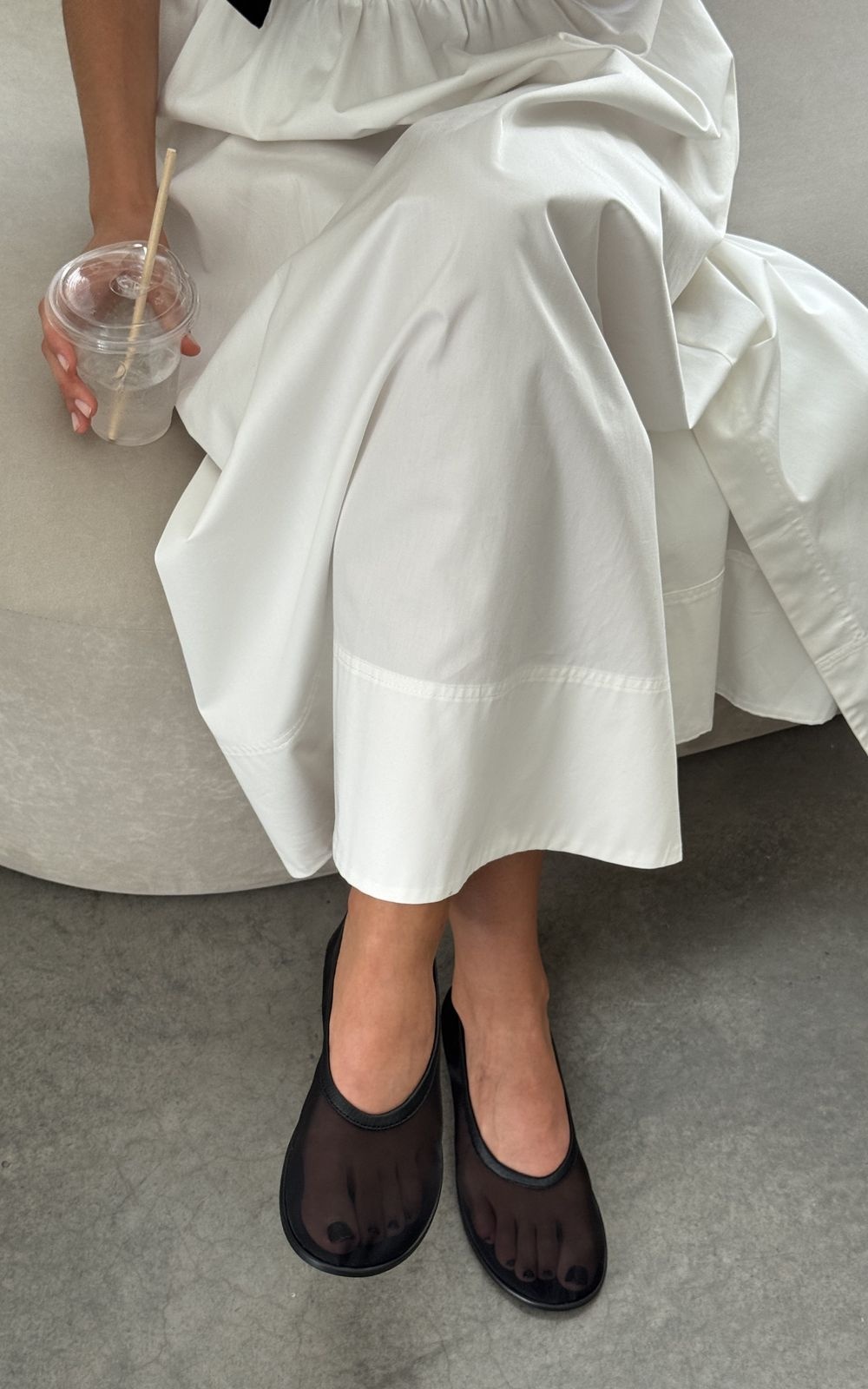 Round Toe Translucent Mesh Ballet Flats