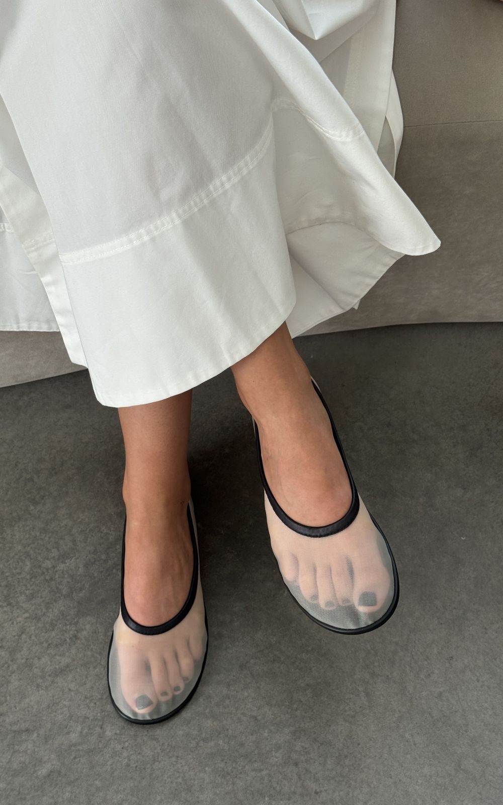 Round Toe Translucent Mesh Ballet Flats