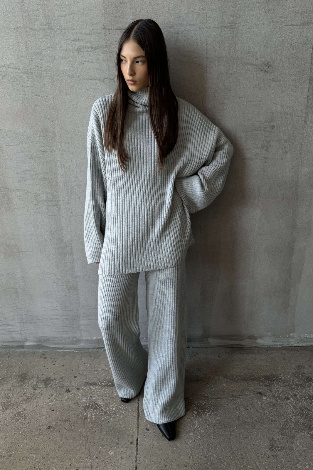 COZY Wool Set with Sweater and Pants 