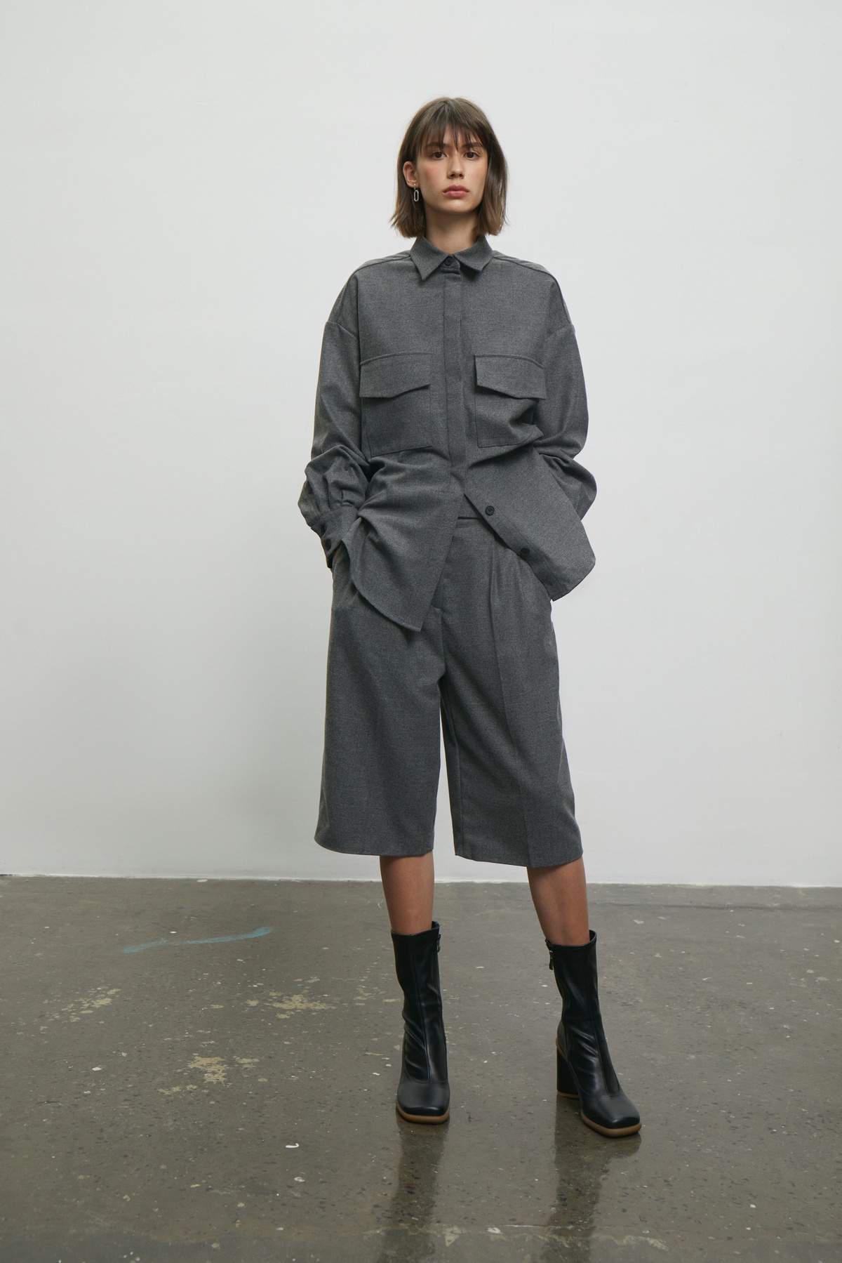 Elastic Waist Bermuda Shorts 