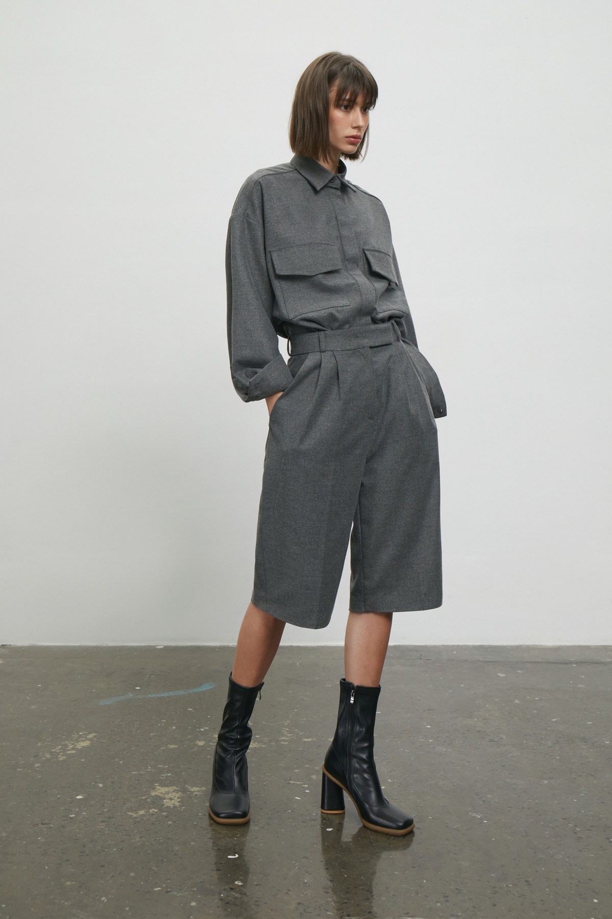 Elastic Waist Bermuda Shorts 